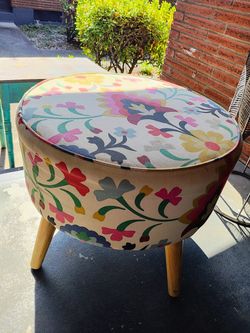Floral stool