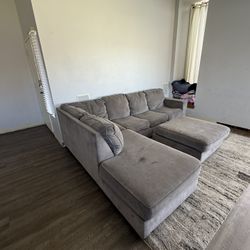 Free Couch 