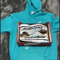 Men Small Jogger And Sz 11 Shoes 