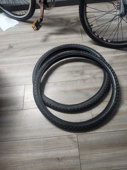Cheng Shin Tires 24"