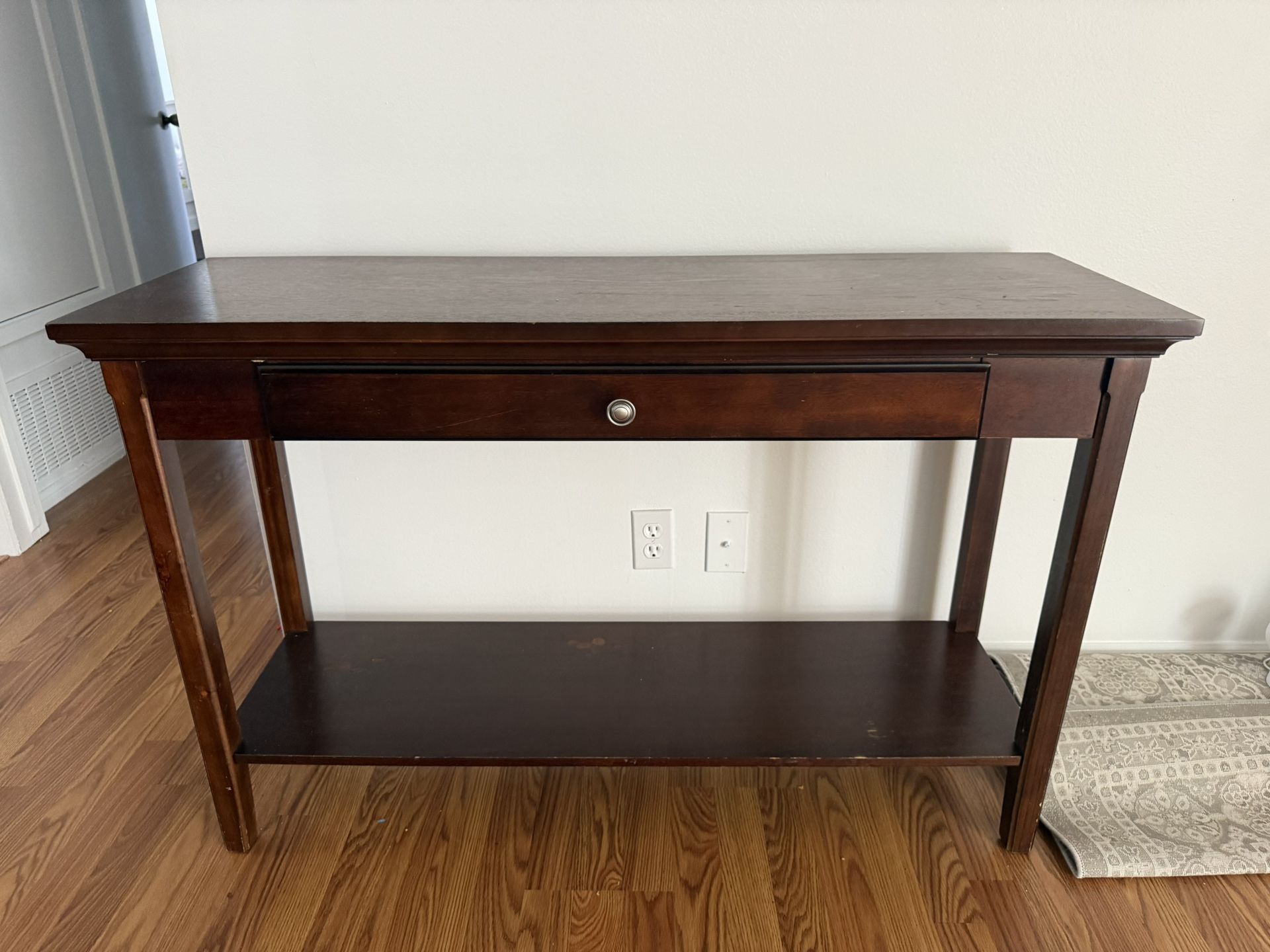 Entry Table / Console Table