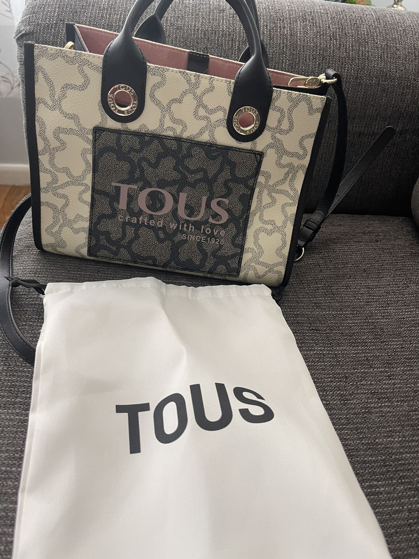 Purse 👜 Bag For Women’s Almost Brand New