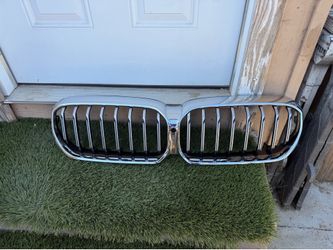 2021 BMW 540i Grill Chrome
