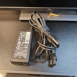 Dell Adapter Original AC 65w, Charger 19.5V / 3.34A / 65W. For Dell E6420 E5420 E6430 E5430 E5440 E5540 E5550 E6440 and Dell Inspiron 