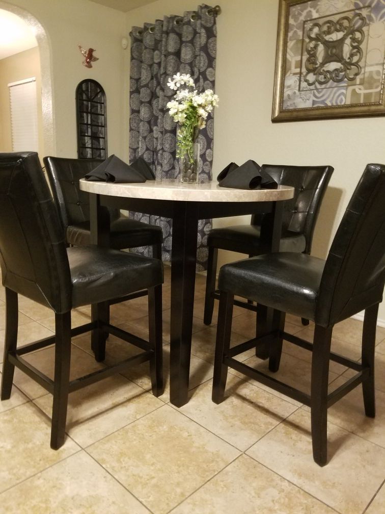 Counter Height Marble Top With Espresso Base And Its 4 Matching Chairs ***Delivery is Available **
