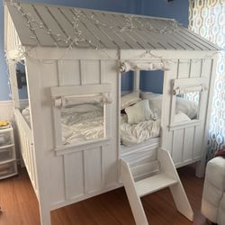 Cabin Bed - Restoration Hardware, Full Size, does not come with mattress.  No scratches, excellent condition.  $1200.