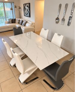 MARBLE TOP DINING ROOM TABLE 🍽️🍴🍽️