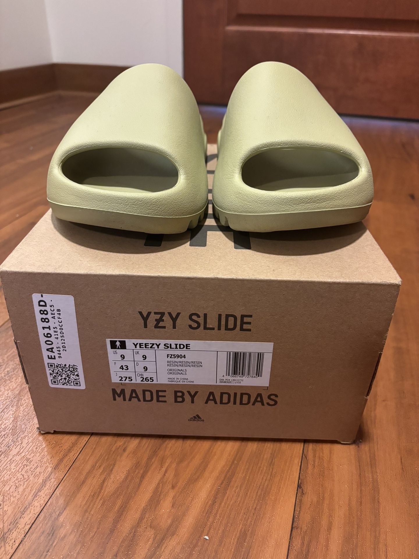 Adidas Yeezy Slides Resin Size 9 In Women 