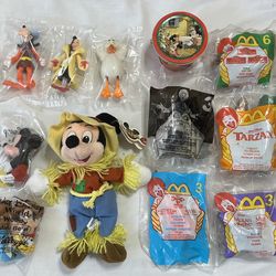 Big 18 Piece Vintage Disney Lot