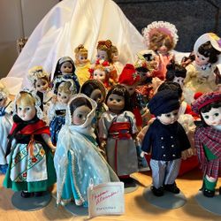 27-8inch Madame Alexander Dolls