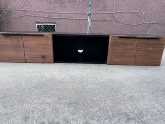 Crate And Barrel Mid Century Modern Floating Media Console Entertainment Center Tv Stand Cabinet Sideboard.