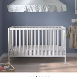 IKEA SUNDVIK Baby crib/Toddler Bed 