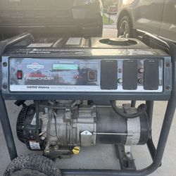 Briggs & Stratton Storm Responder Generator 