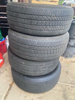 Set of 4 Used All-Season Tires 275/50/22 with abt 7/32, were on a Tahoe