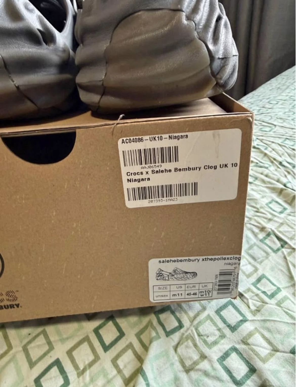 Saleh bemburry crocs