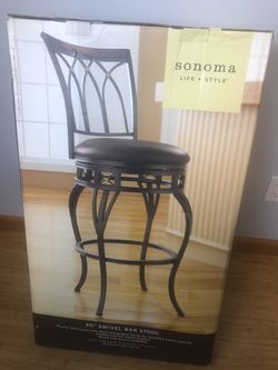 30” Swivel Bar Stool