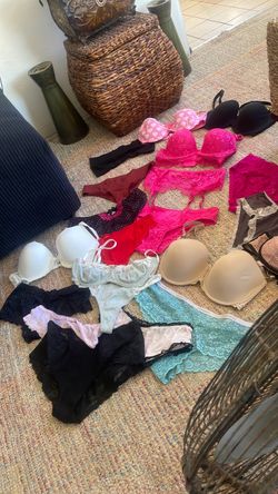 Brand new bras and panties 36c