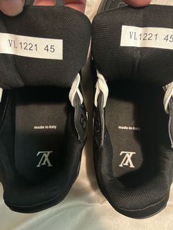 Lv men shoes size 10