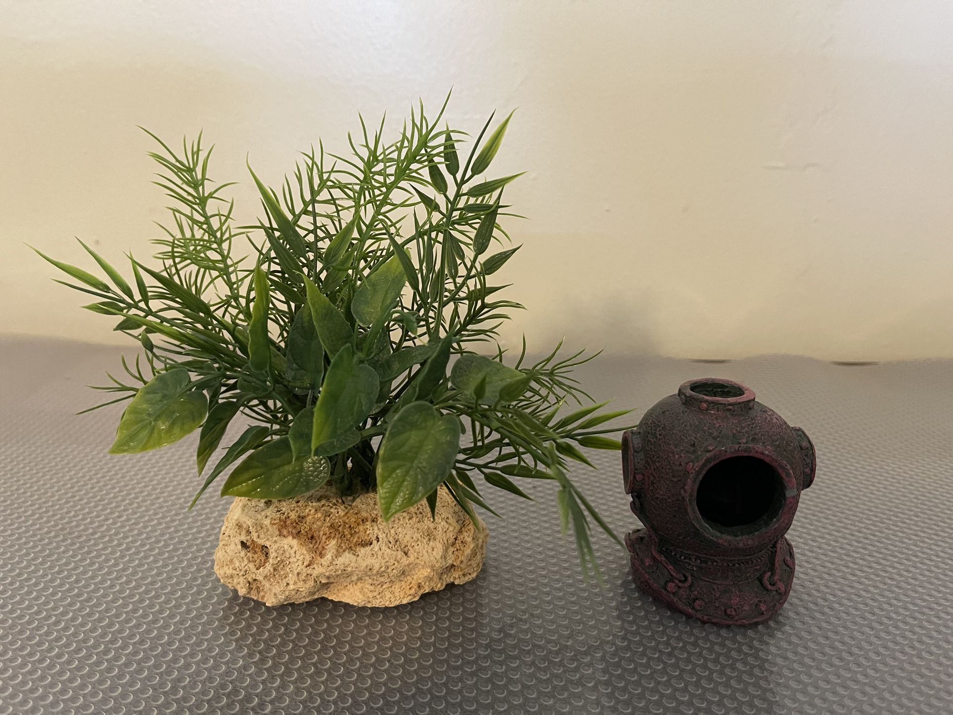 Aquarium Decor