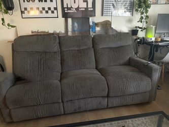 Gray Fabric Reclining Sofa & Loveseat Set – Living Spaces