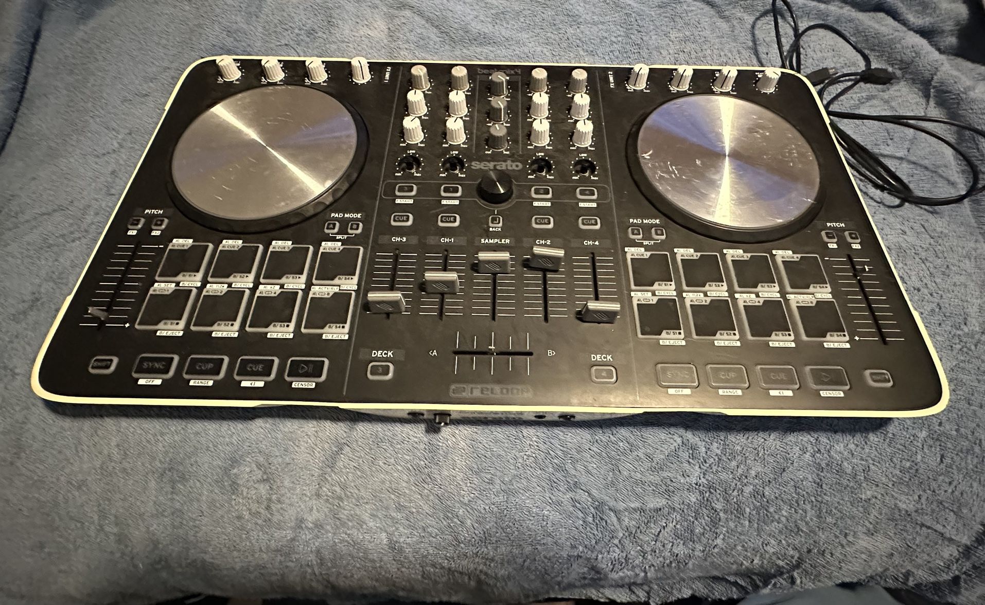 Reloop Beatmix 4 MK2 DJ Controller