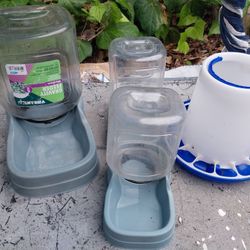 Chicken  Fooder For, water and food.I 