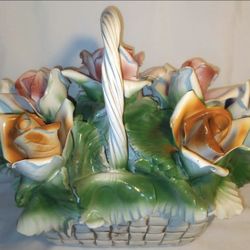 Capodimonte Porcelain Rose Flower Basket Figurine Sculpture Made In Italy 