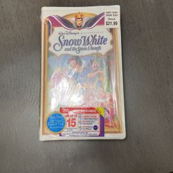 Snow White and the seven Dwarfs VHS
