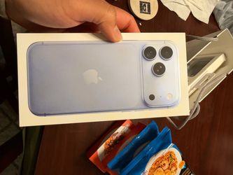 New -seal -unlocked IPhone 18 pro max 512 GB