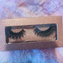 Lashes And Glue
