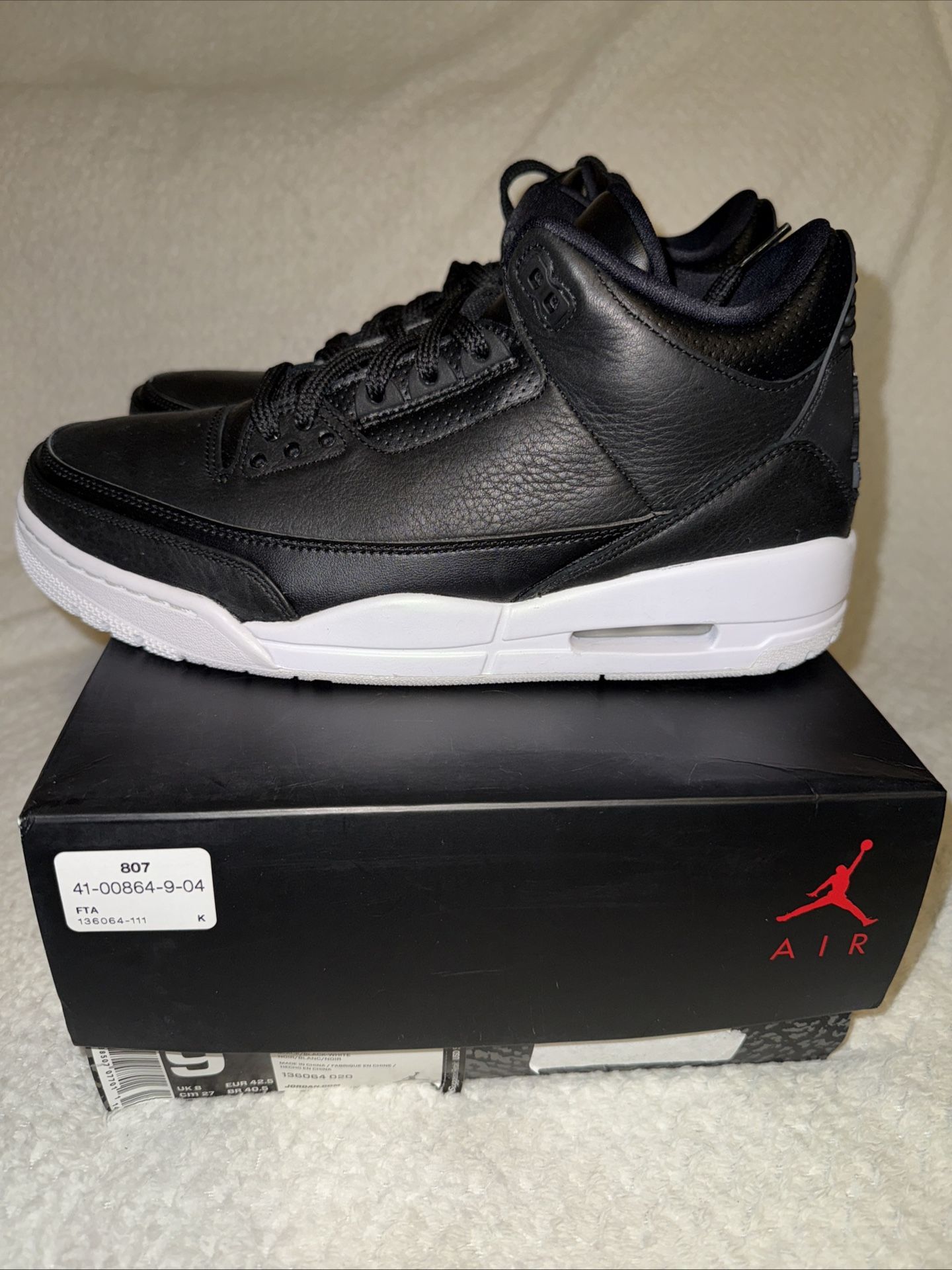 Brand new Air Jordan 3 retro cyber Monday 2016 OG all size 9