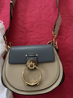 Chloe hand Bag Just Used One Time-Like New