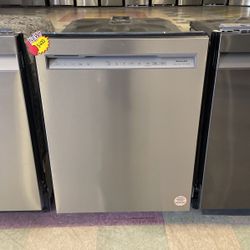KitchenAid Stainless Steel Dishwasher‼️ $600