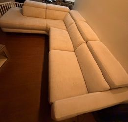 Recliner Sofa with adjustable headrest