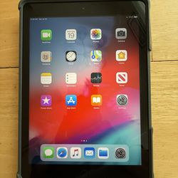 iPad 5th Gen 128 GB