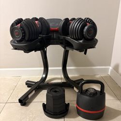 Bowflex SelectTech Adjustable Dumbbell Set with Stand (5–52.5 lb)