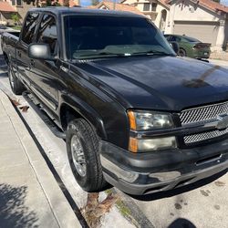 2004 Chevrolet Silverado 2500