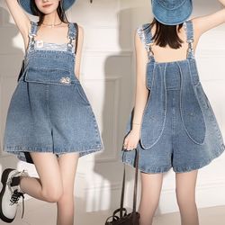Lady’s Dress 