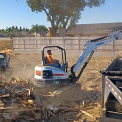 Dirt Grass Bobcat Dump Trailer