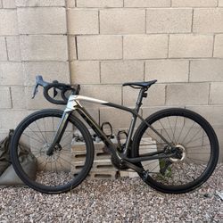 2022 Trek Emonda SLR 7 Size 7