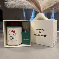 Starbucks Hello Kitty Mug