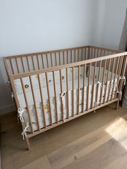 IKEA  Sniglar Crib with Mattress