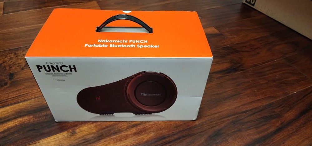 NEW 9.9/10 Nakamichi Punch Bluetooth Speaker