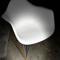 Modern Rocking  Chair