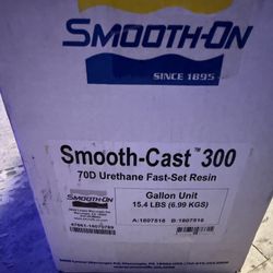 On Smooth-Cast 300 Liquid Plastic Resin – Gallon Unit 15.4 LBS