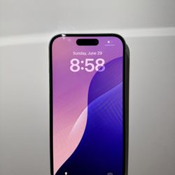 iPhone 15 