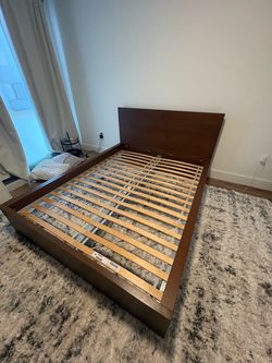 IKEA MALM Queen Bed Frame with Slats – Brown V
