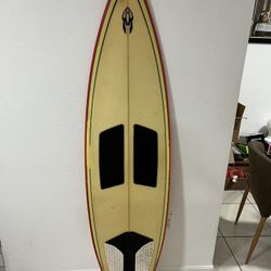 Vintage Multicolor Surfboard 6’2” Tri-Fin Design R. Richenberg Model# 8568