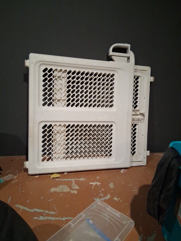 Kid/dog Gate
