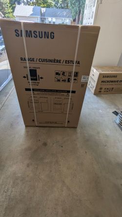 Unopened, Brand New - Samsung Smart Electric Range